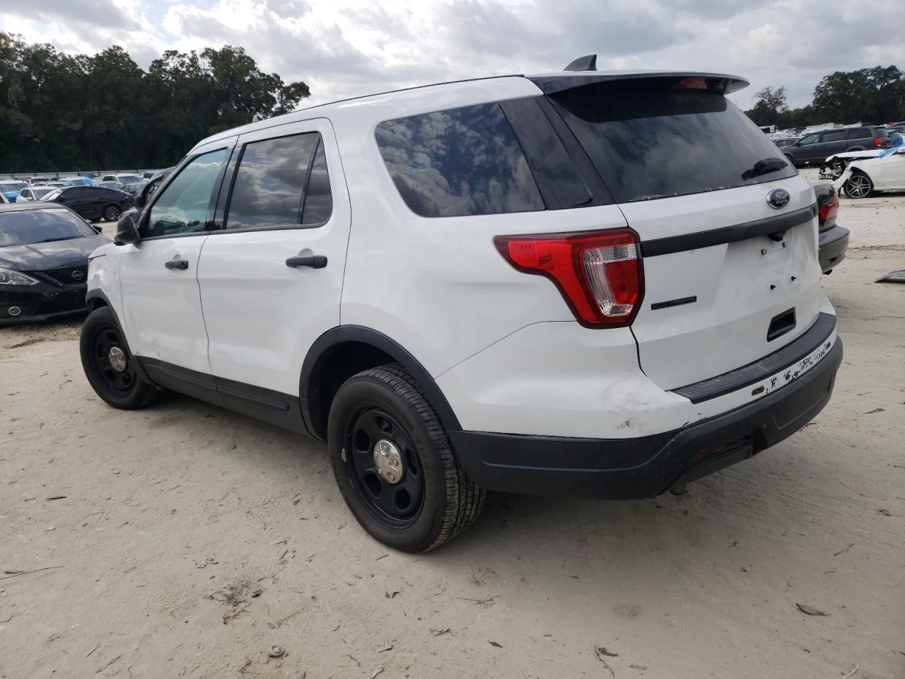1FM5K8AR0KGB44956 2019 FORD EXPLORER - Image 2