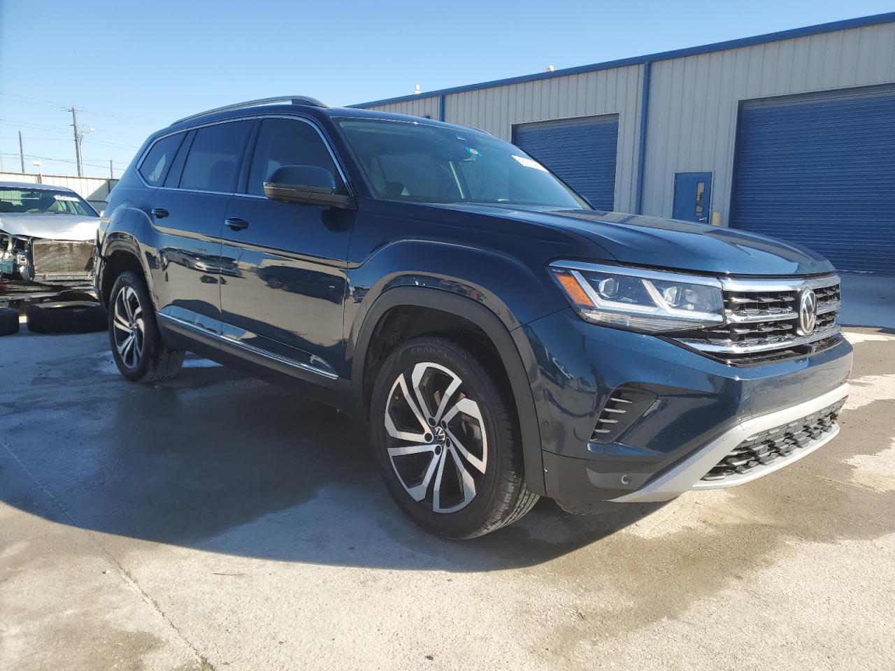 2021 Volkswagen Atlas - Image 4
