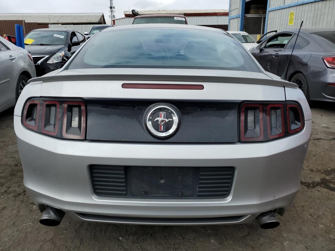 2013 Ford Mustang - Image 6