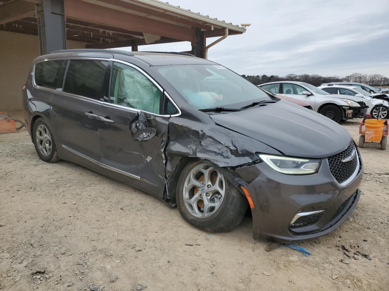 2022 Chrysler Pacifica - Image 4