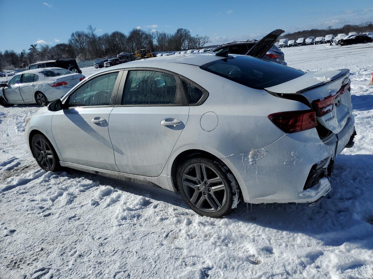 2021 Kia Forte - Image 2