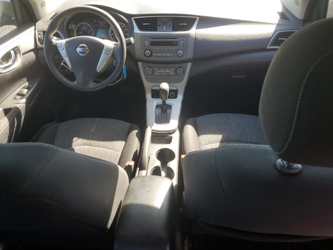 2014 Nissan Sentra - Image 8