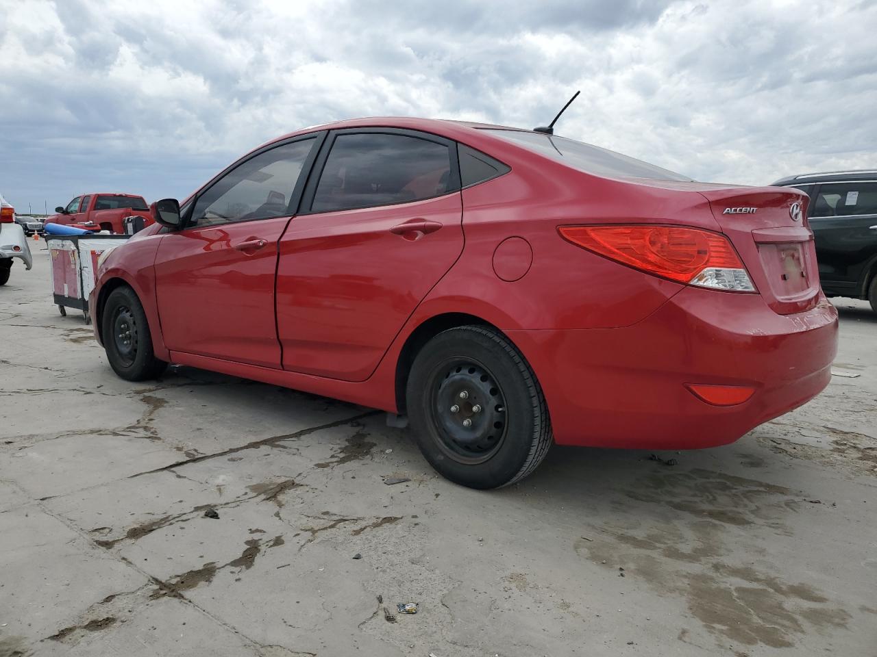 2014 Hyundai Accent - Image 2