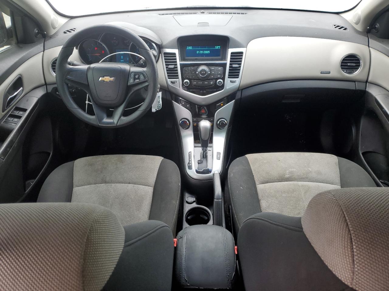 2011 Chevrolet Cruze - Image 8