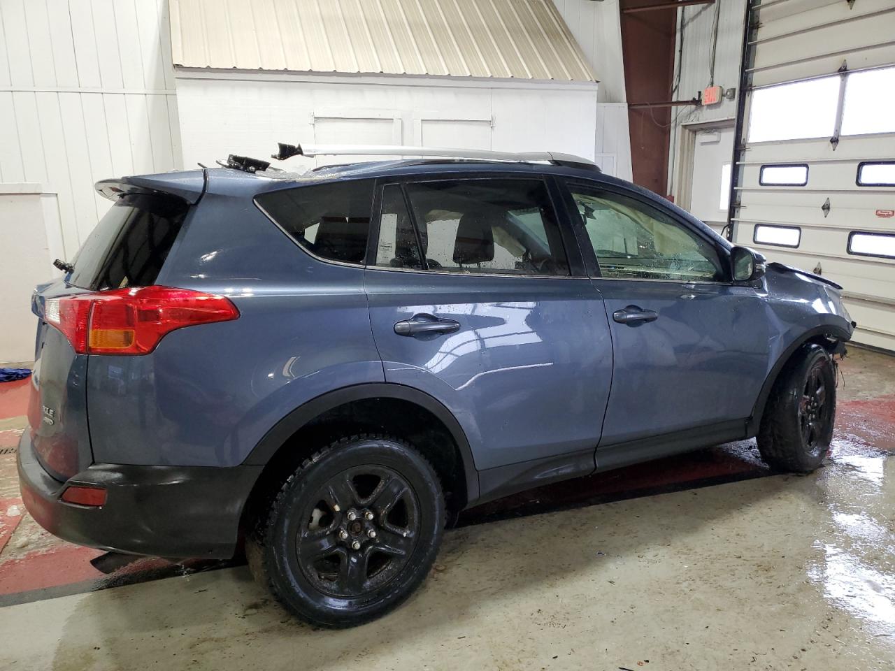 2014 Toyota RAV 4 - Image 3