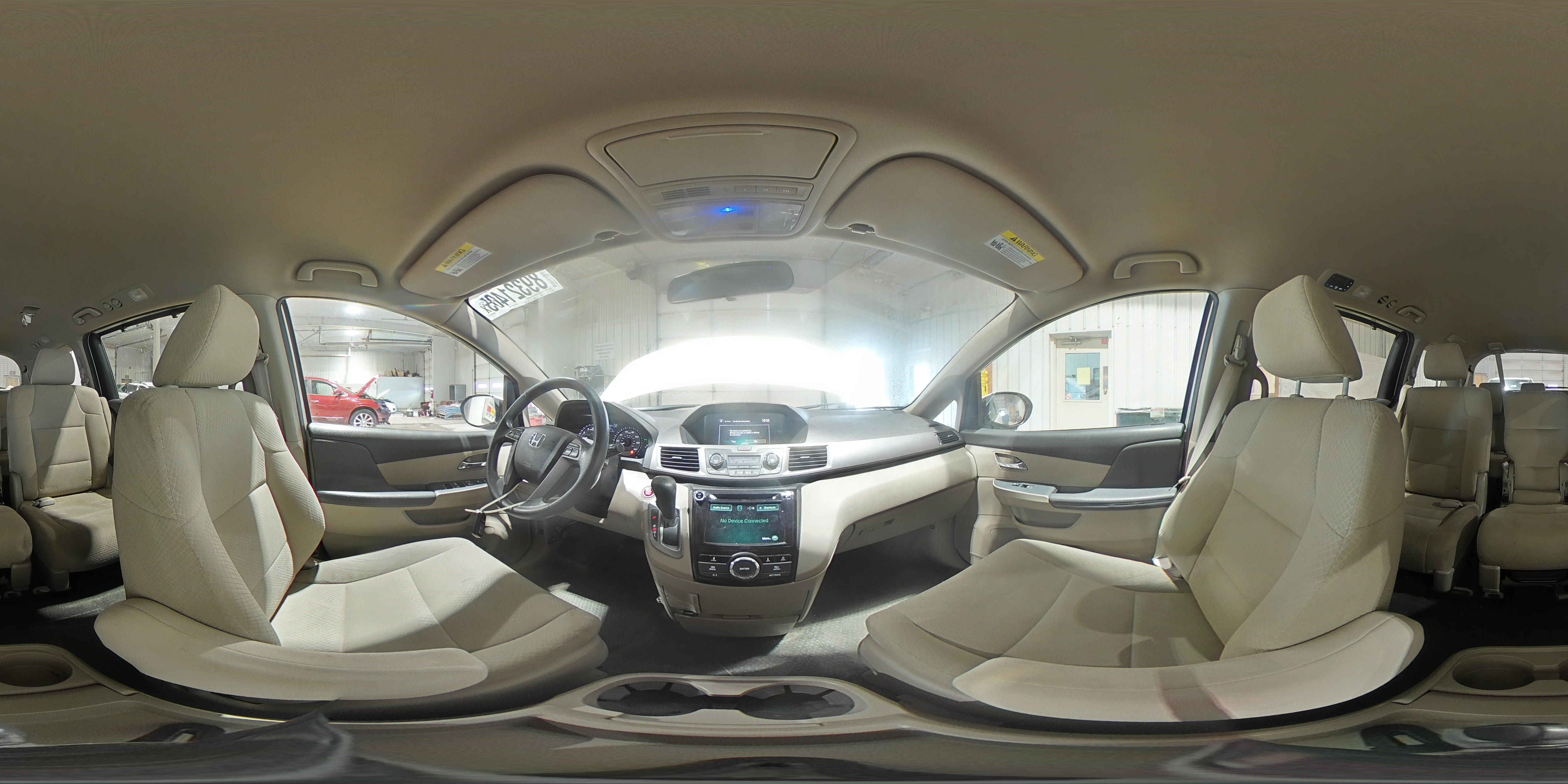2015 Honda Odyssey - Image 15