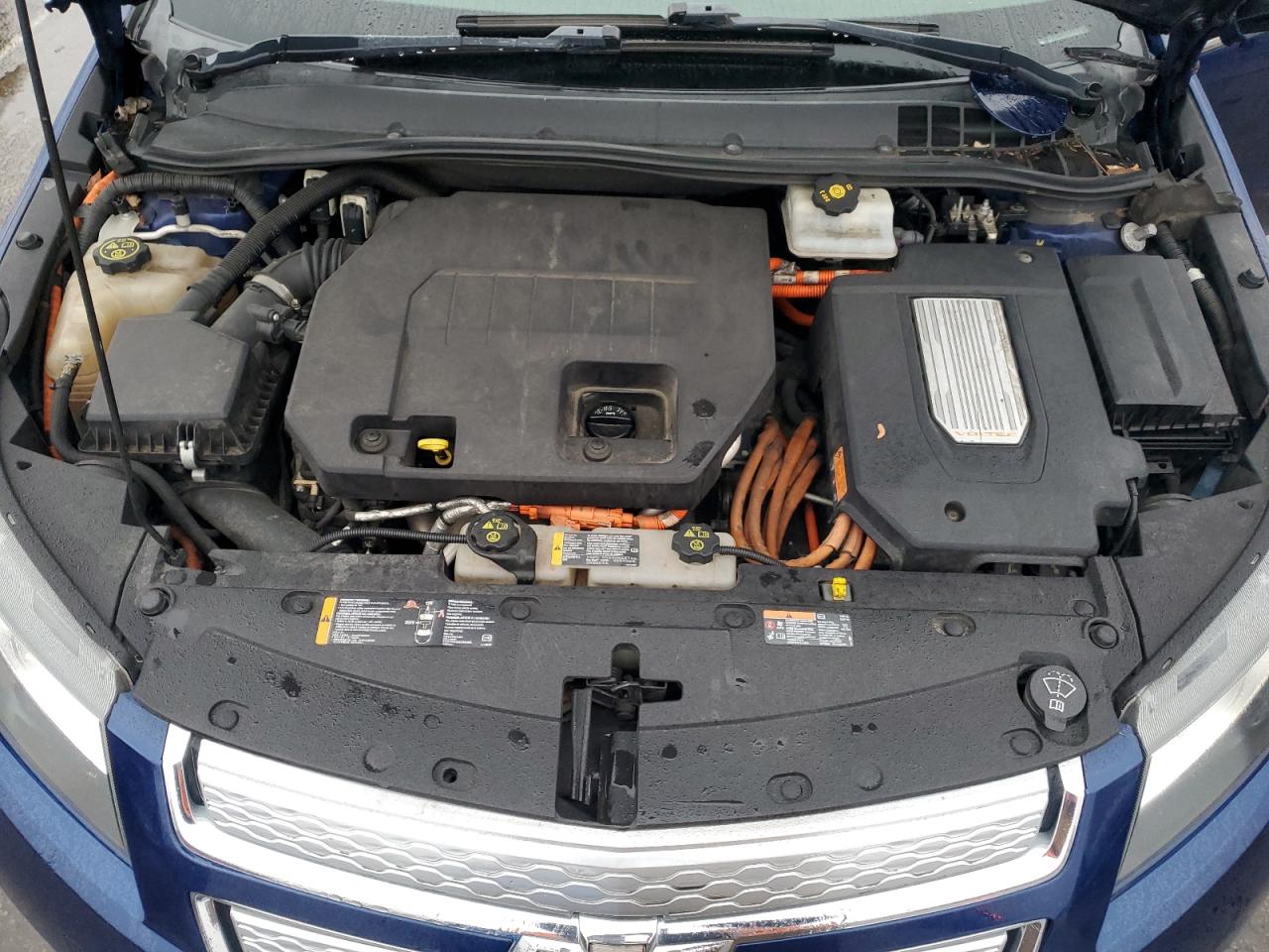 2013 Chevrolet Volt - Image 11