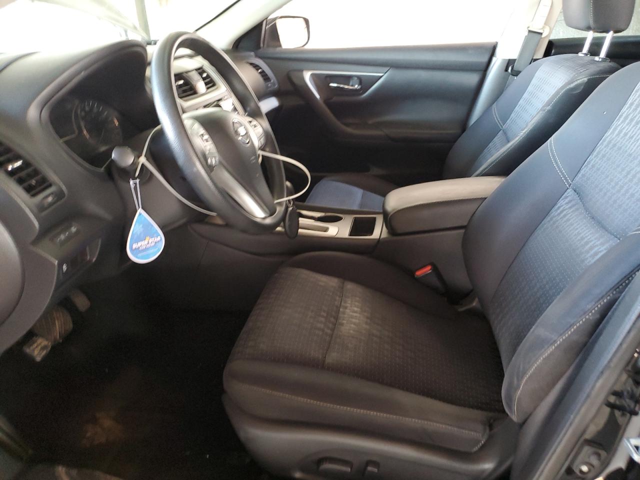2016 Nissan Altima - Image 7