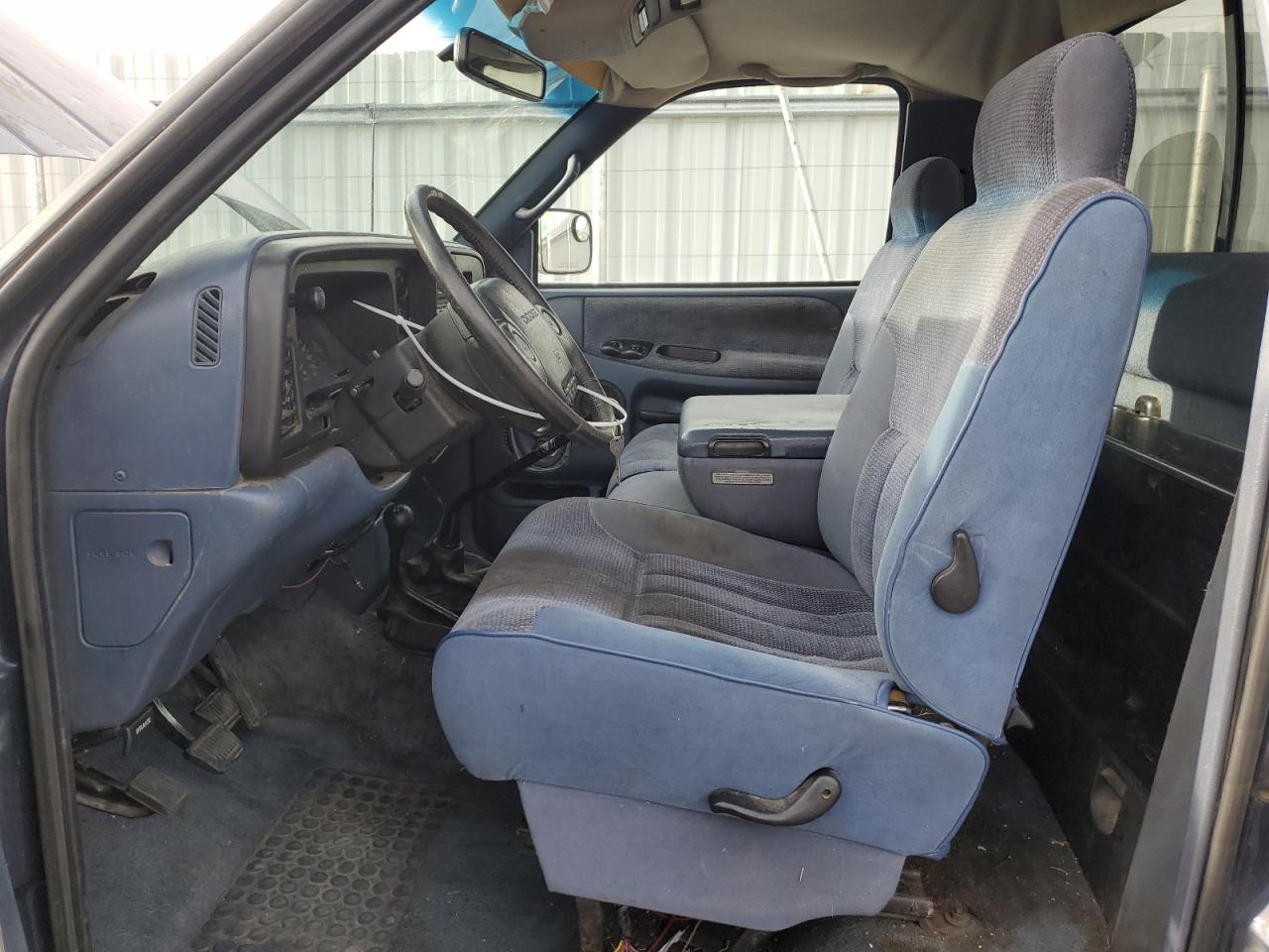 1995 Dodge RAM - Image 7