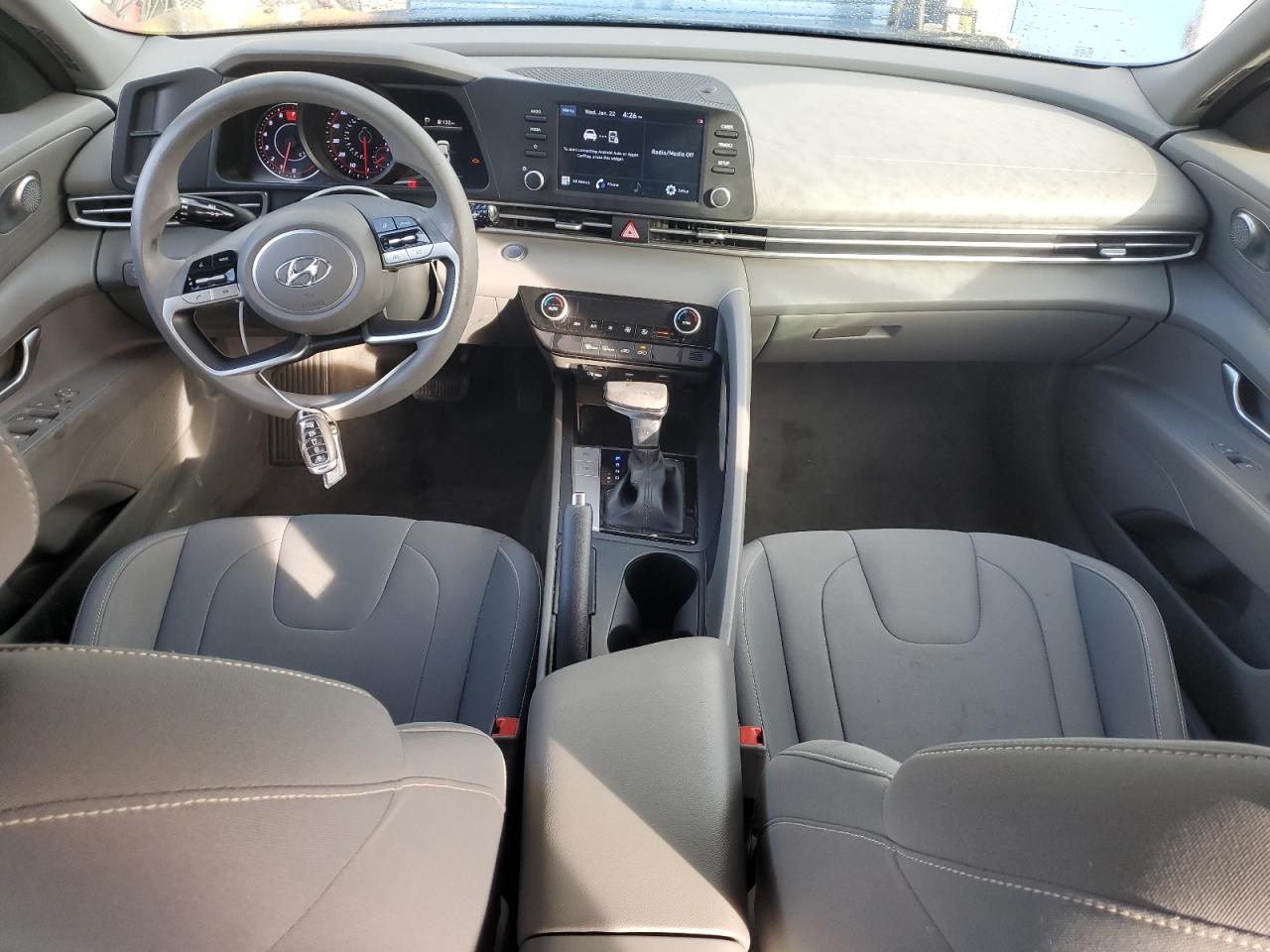 2021 Hyundai Elantra - Image 8