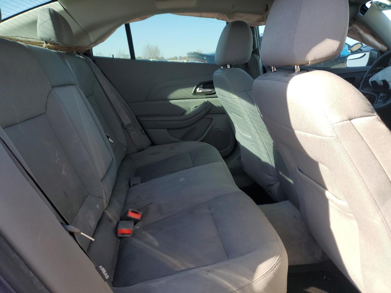 2015 Chevrolet Malibu - Image 10