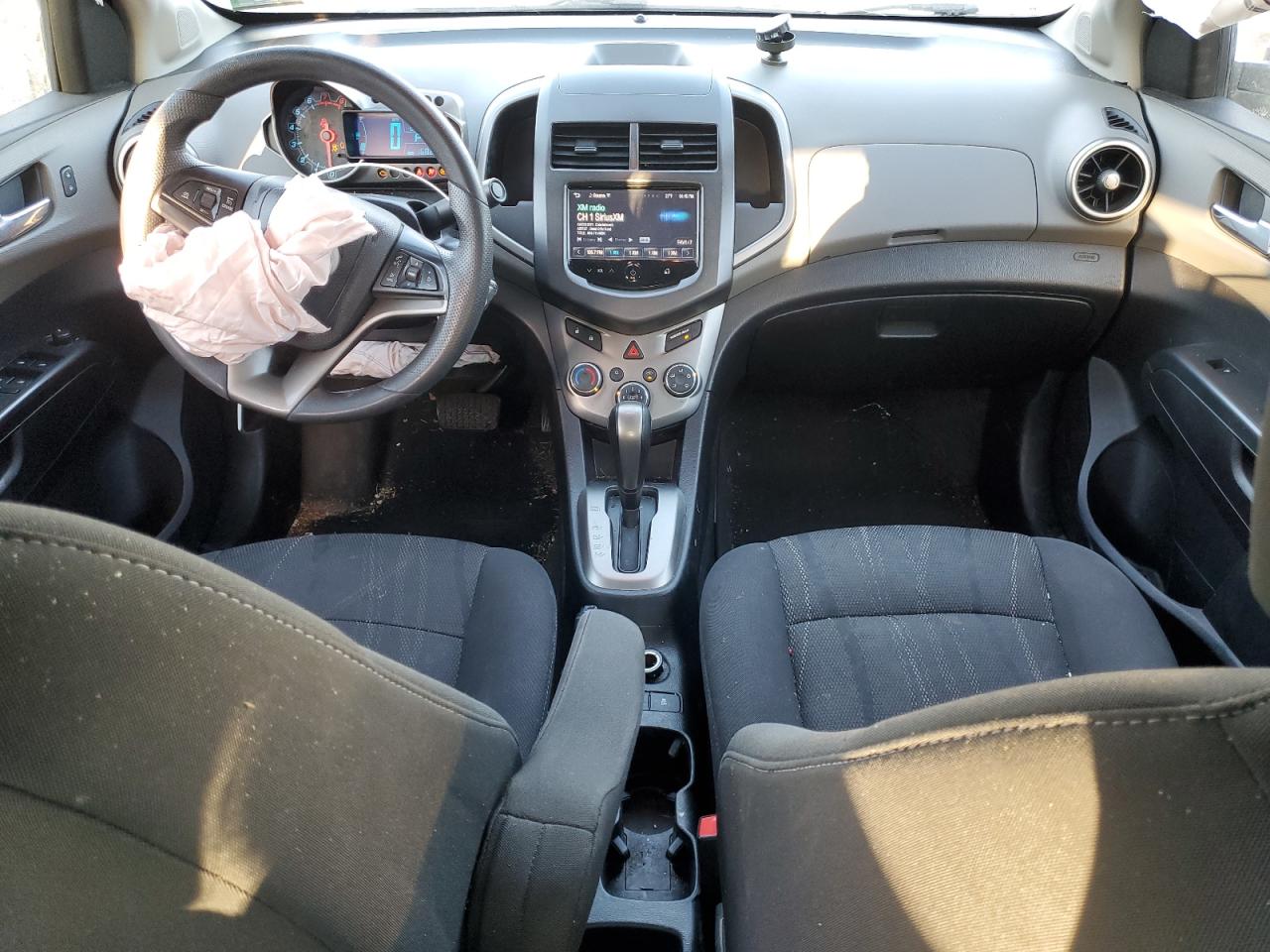 2016 Chevrolet Sonic - Image 8