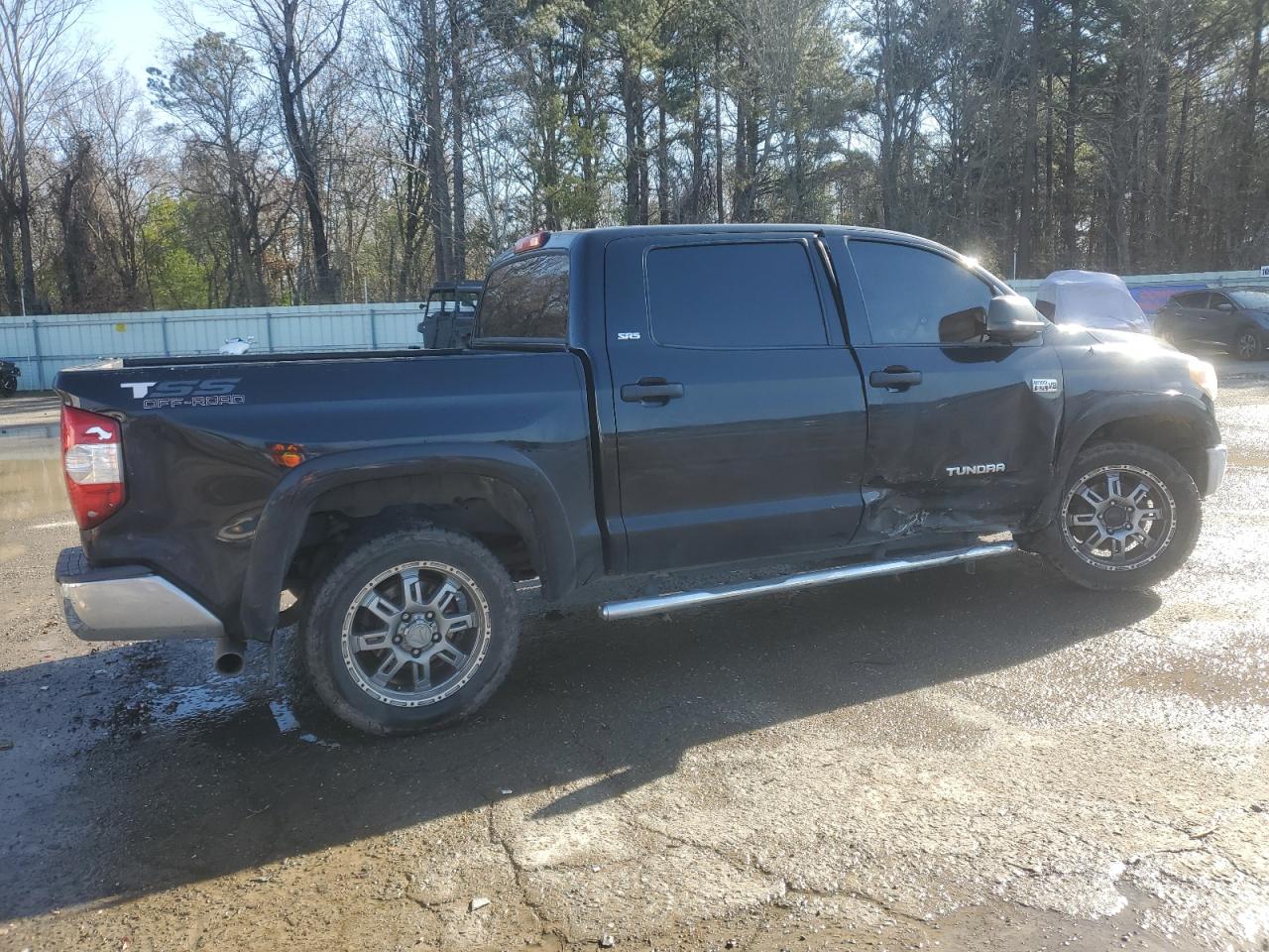 2017 Toyota Tundra - Image 3