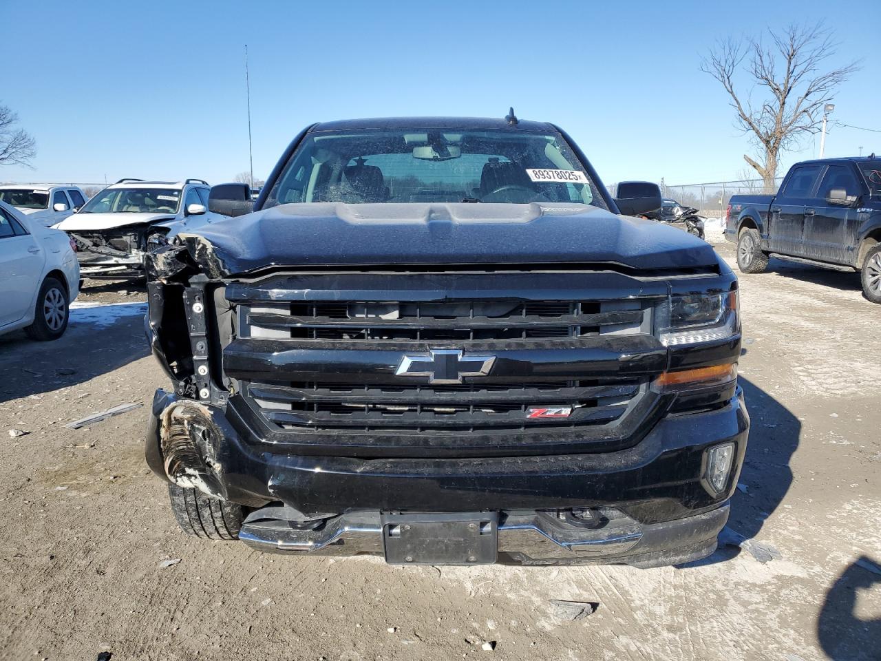 2016 Chevrolet Silverado - Image 5