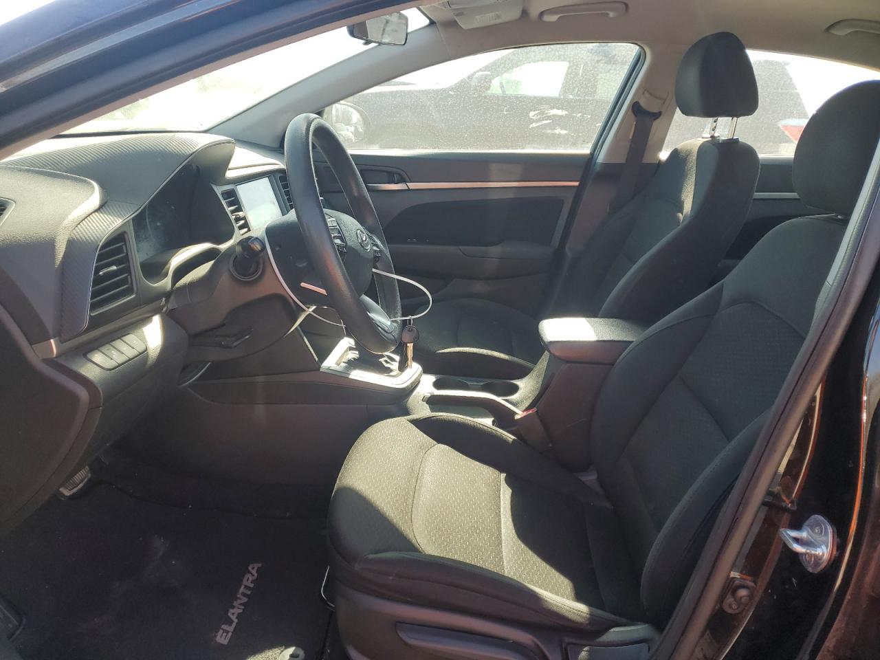 2020 Hyundai Elantra - Image 7