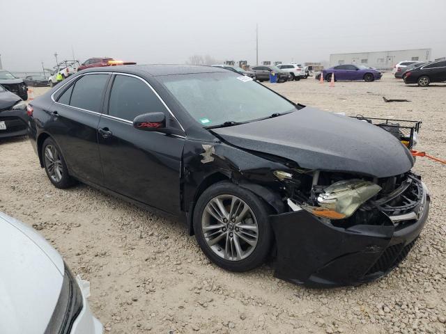 Sedans TOYOTA CAMRY 2017 Czarny