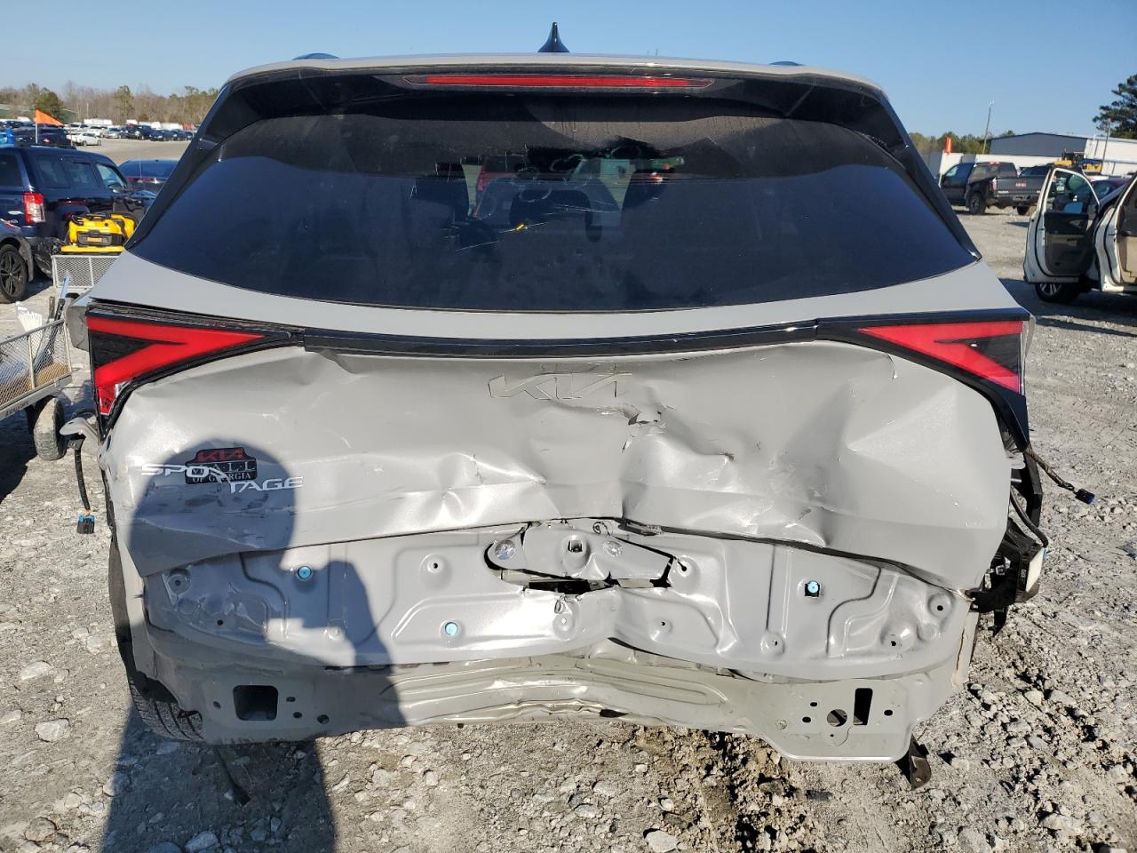 2023 Kia Sportage - Image 6