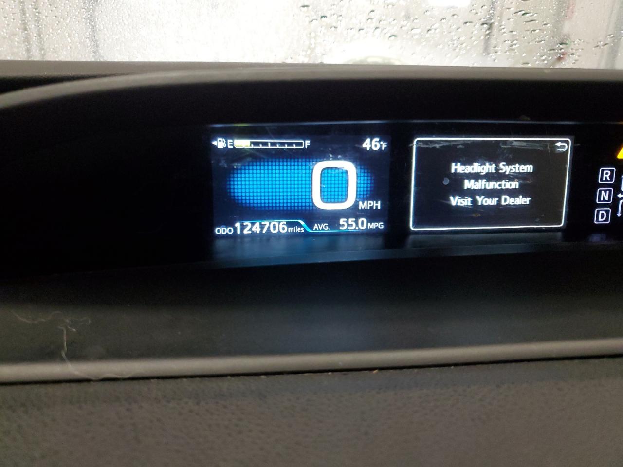 2017 Toyota Prius - Image 9