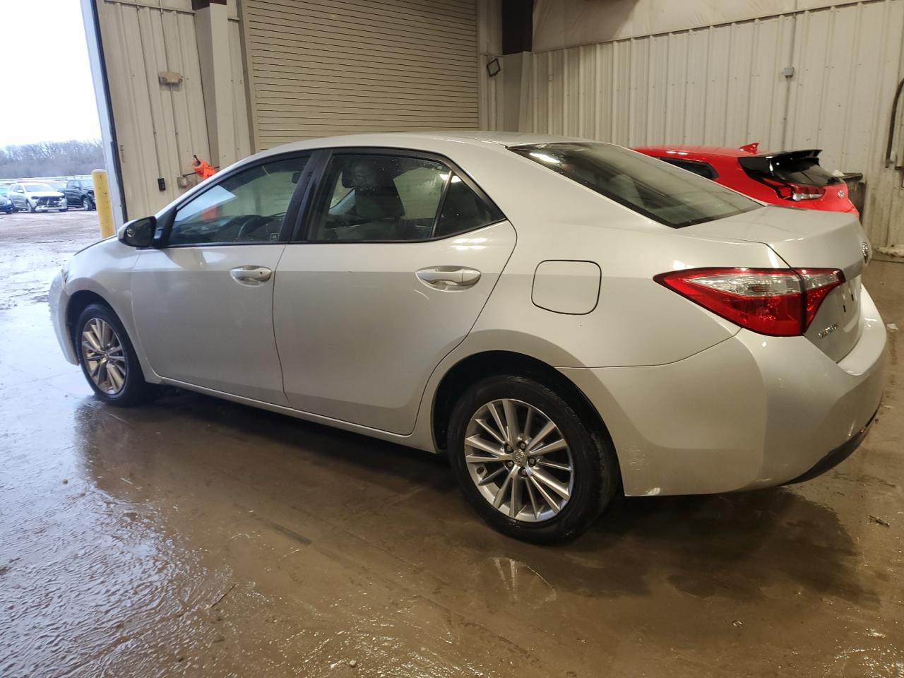 2015 Toyota Corolla - Image 2