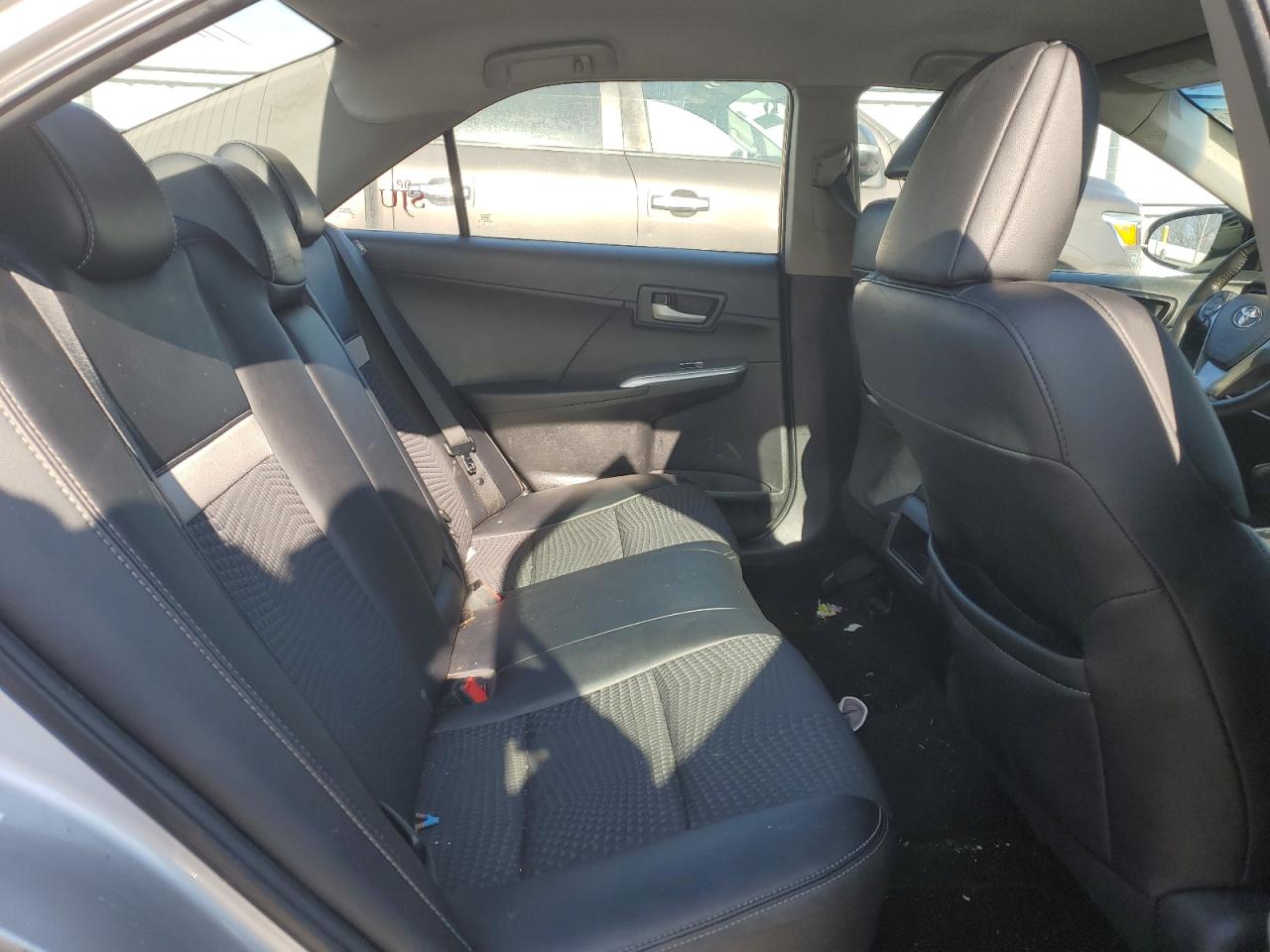 2013 Toyota Camry - Image 10