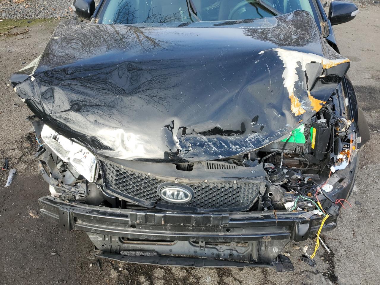 2010 Kia Forte - Image 13