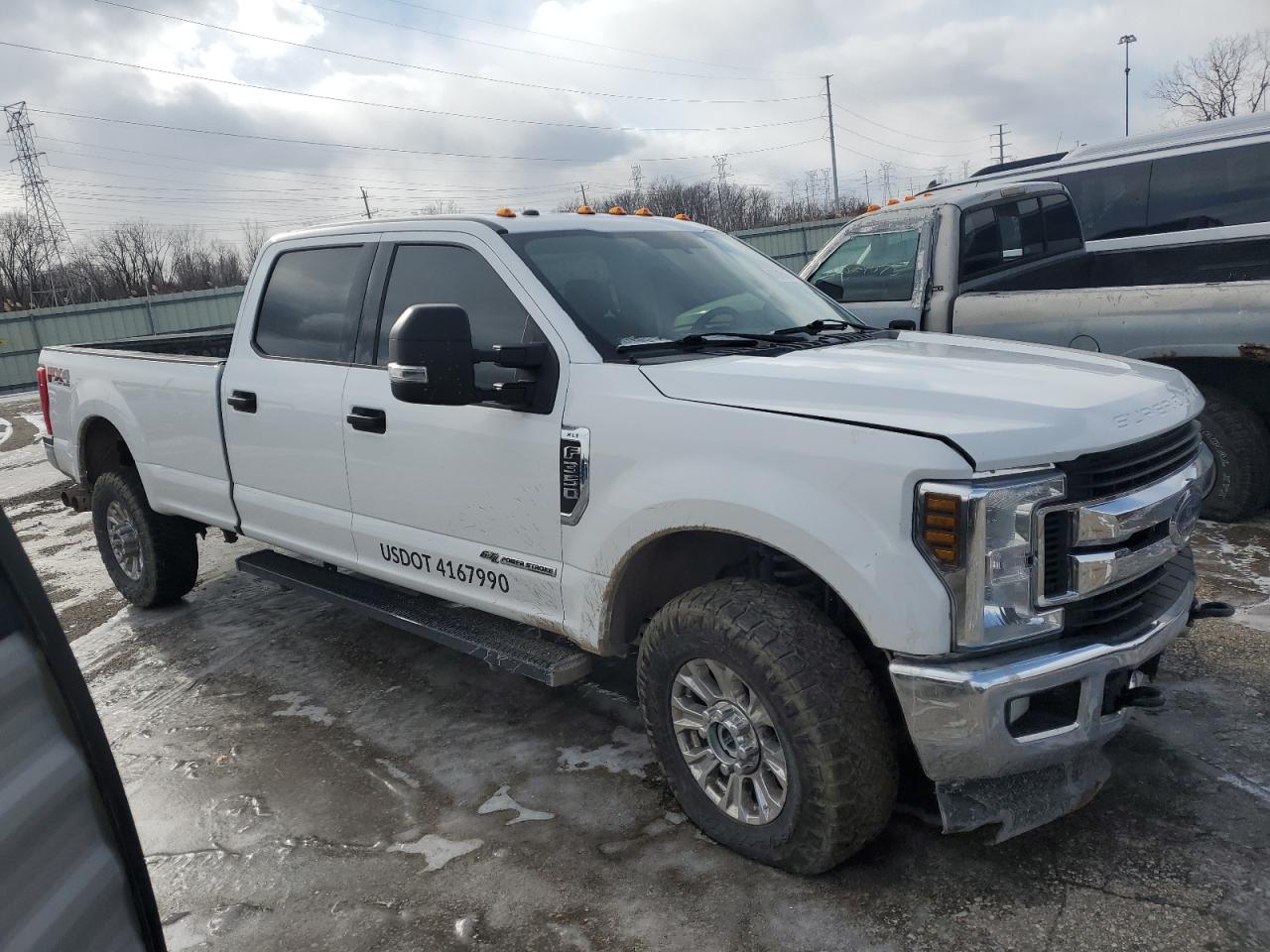2019 Ford F350 - Image 4