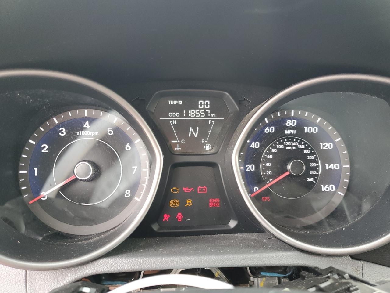 2013 Hyundai Elantra - Image 9