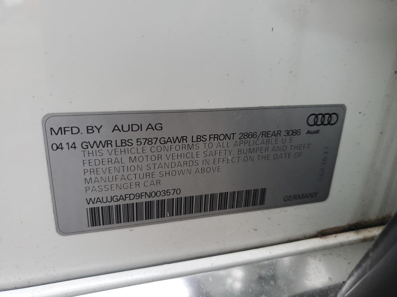 VIN WAUJGAFD9FN003570 2015 AUDI A8 no.12