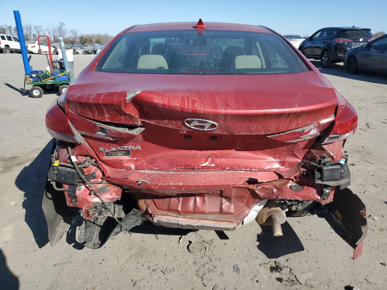 2018 Hyundai Elantra - Image 6