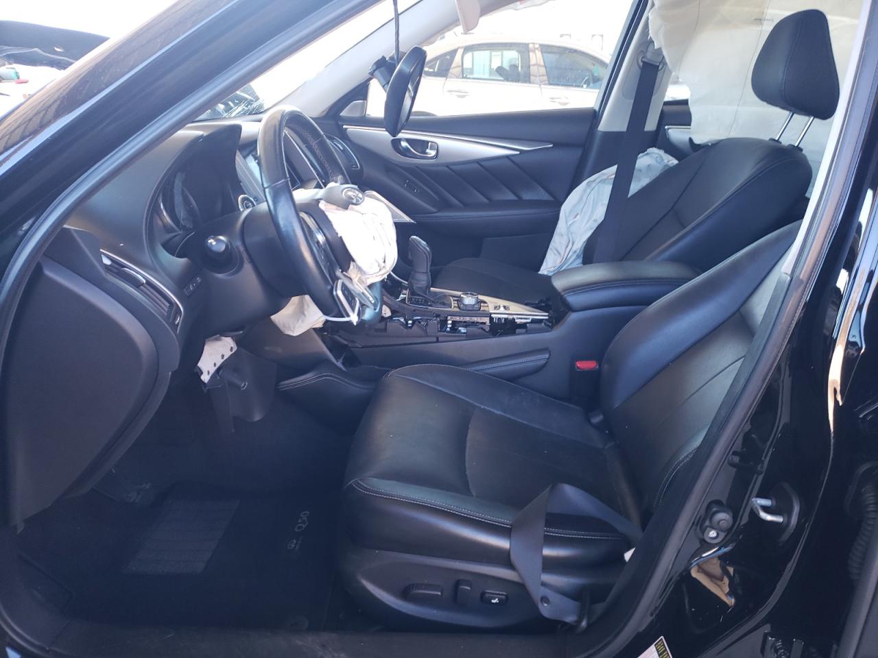 2021 Infiniti Q50 - Image 7