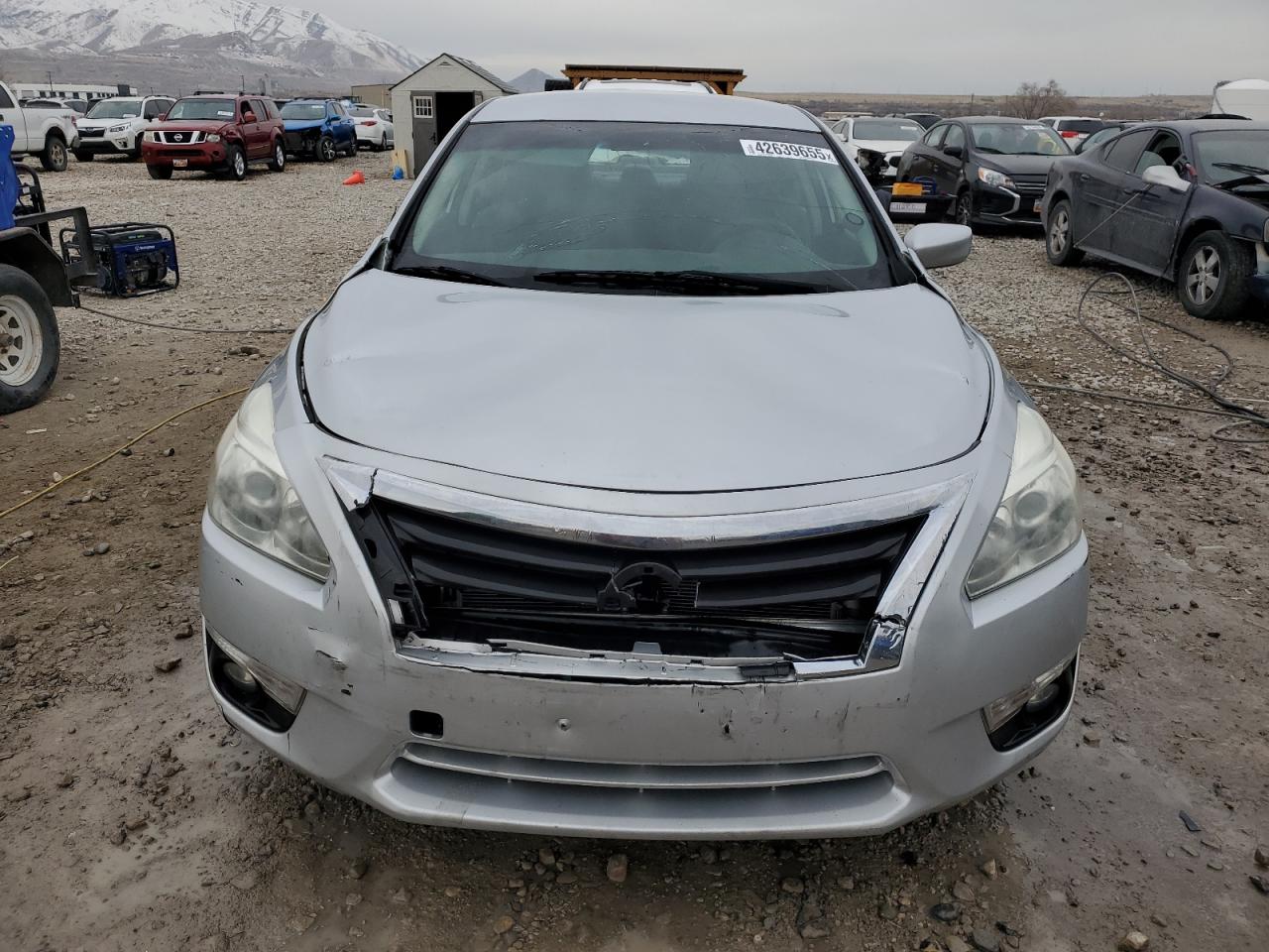 2015 Nissan Altima - Image 5
