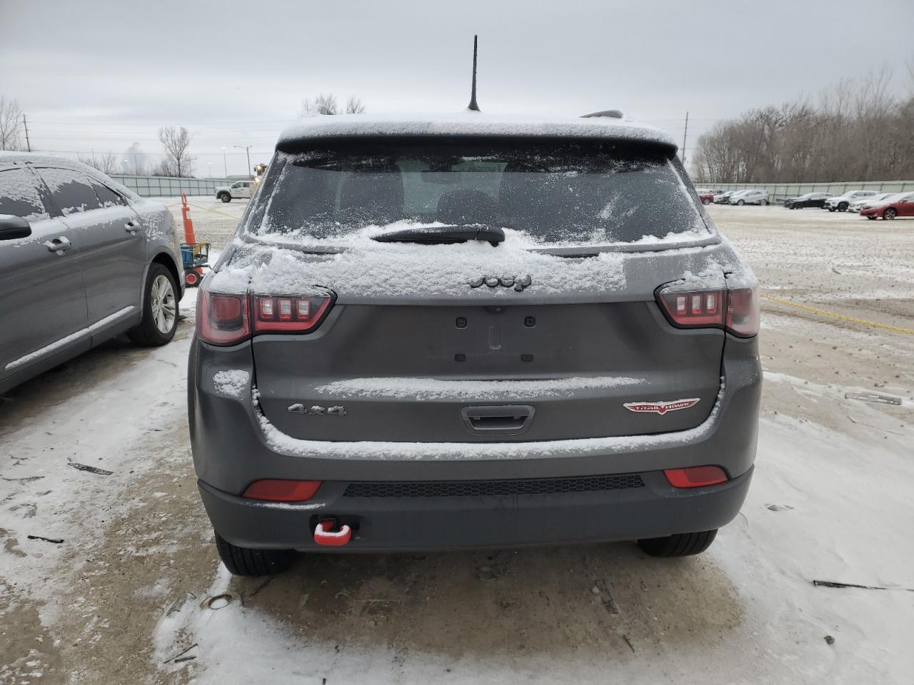 2018 Jeep Compass - Image 6