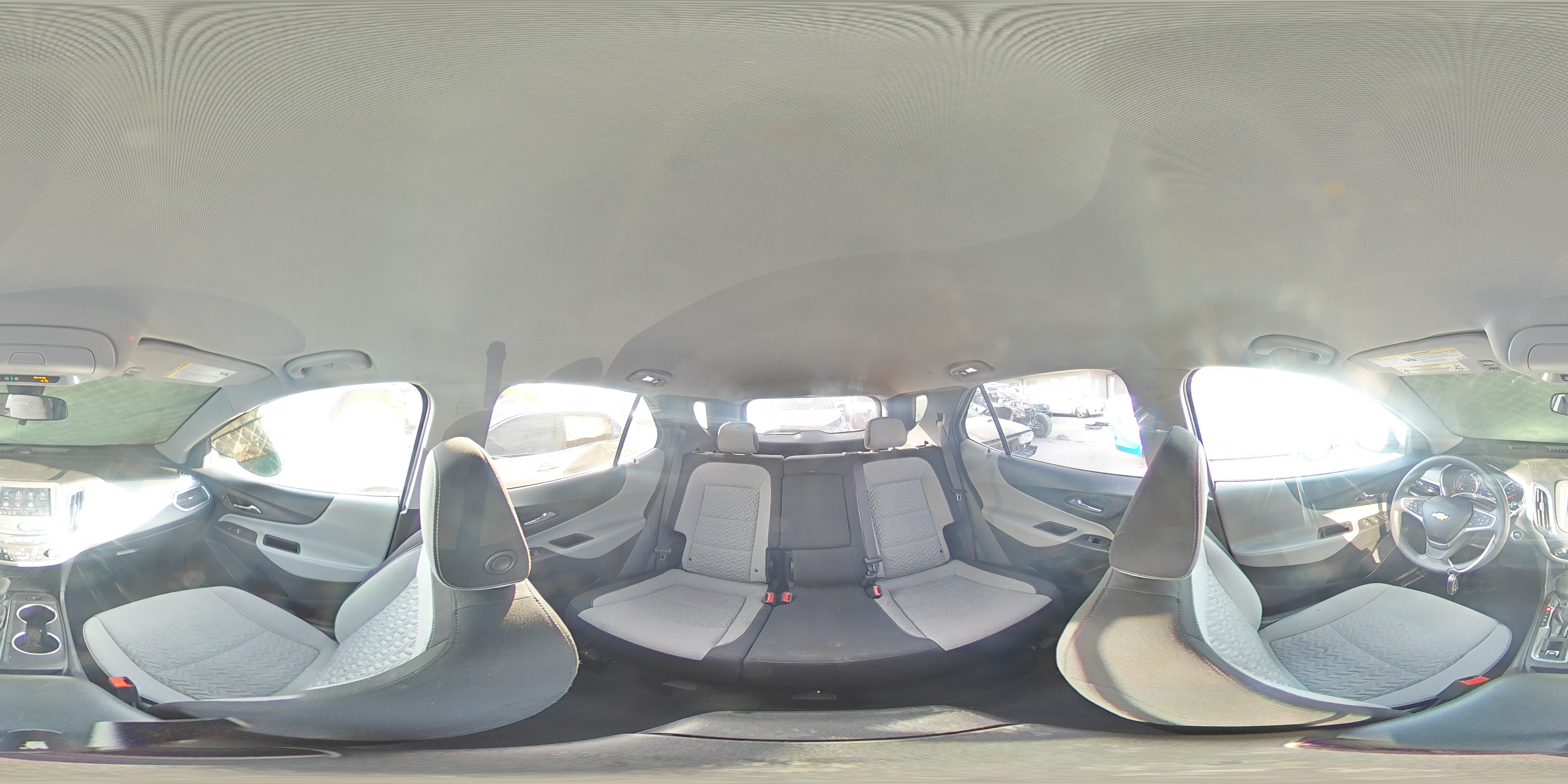2022 Chevrolet Equinox - Image 14