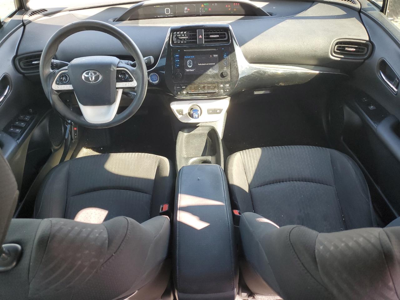 2018 Toyota Prius - Image 8