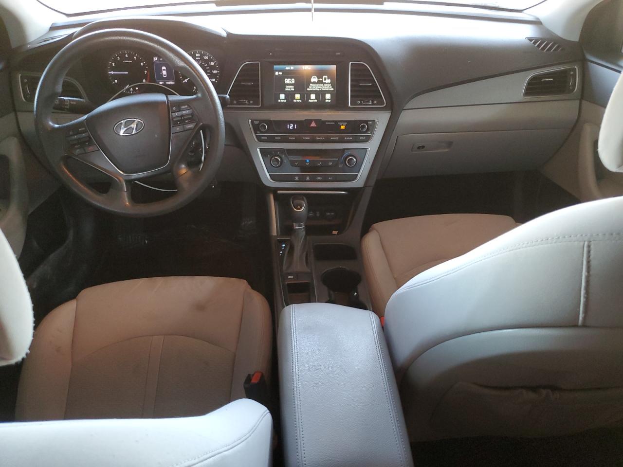 2017 Hyundai Sonata - Image 8