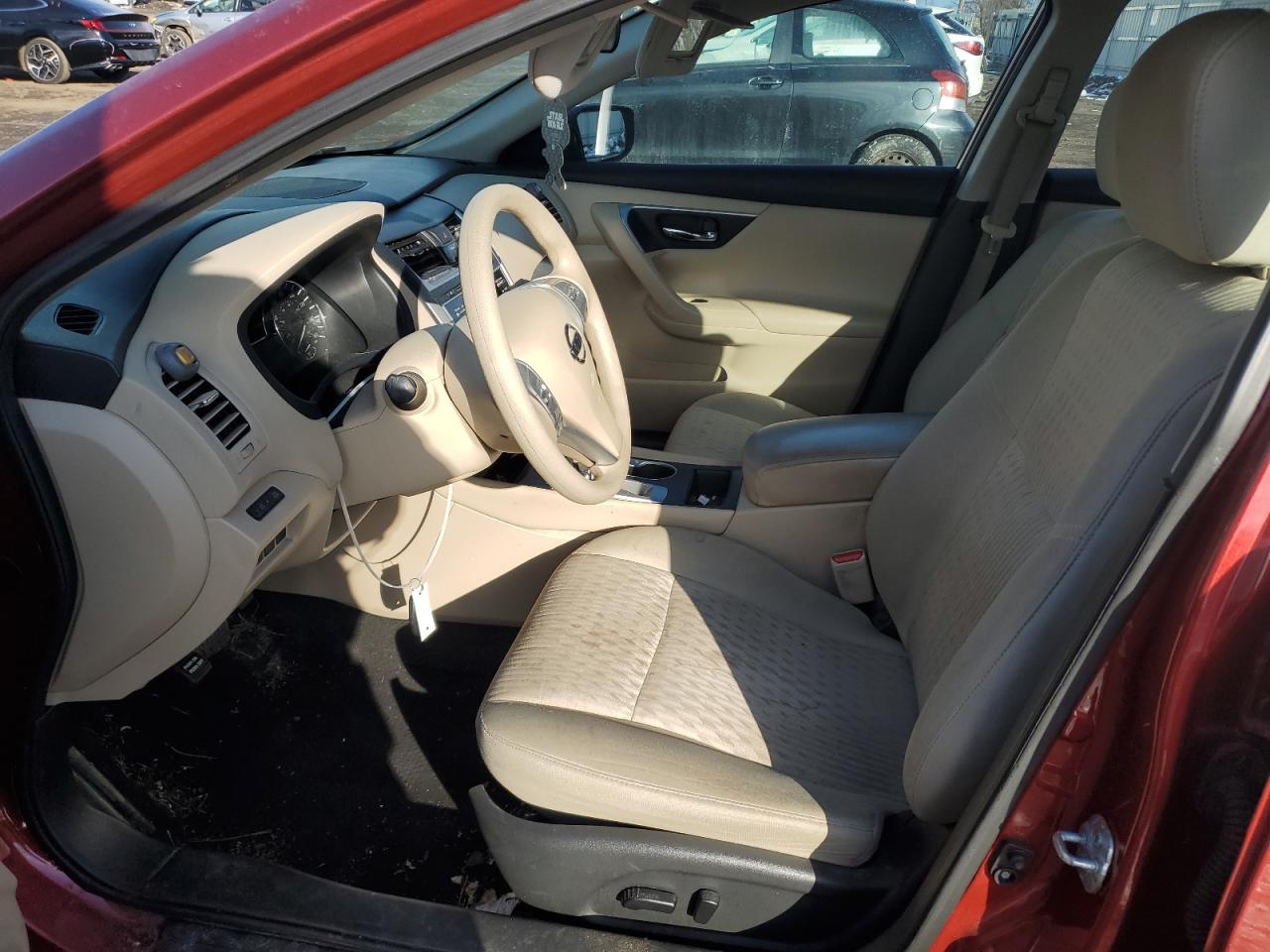 2016 Nissan Altima - Image 7