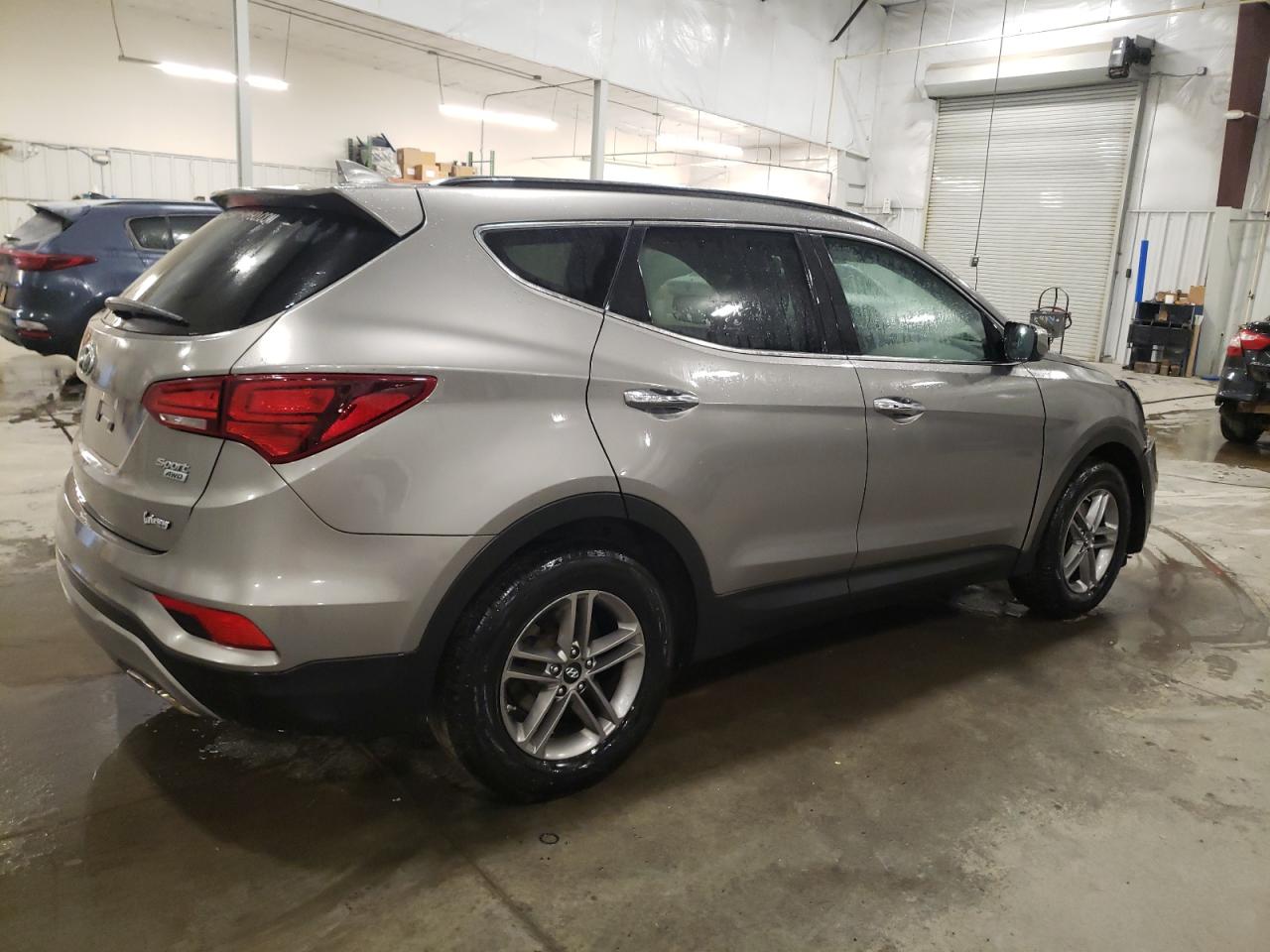 2017 Hyundai Santa Fe - Image 3