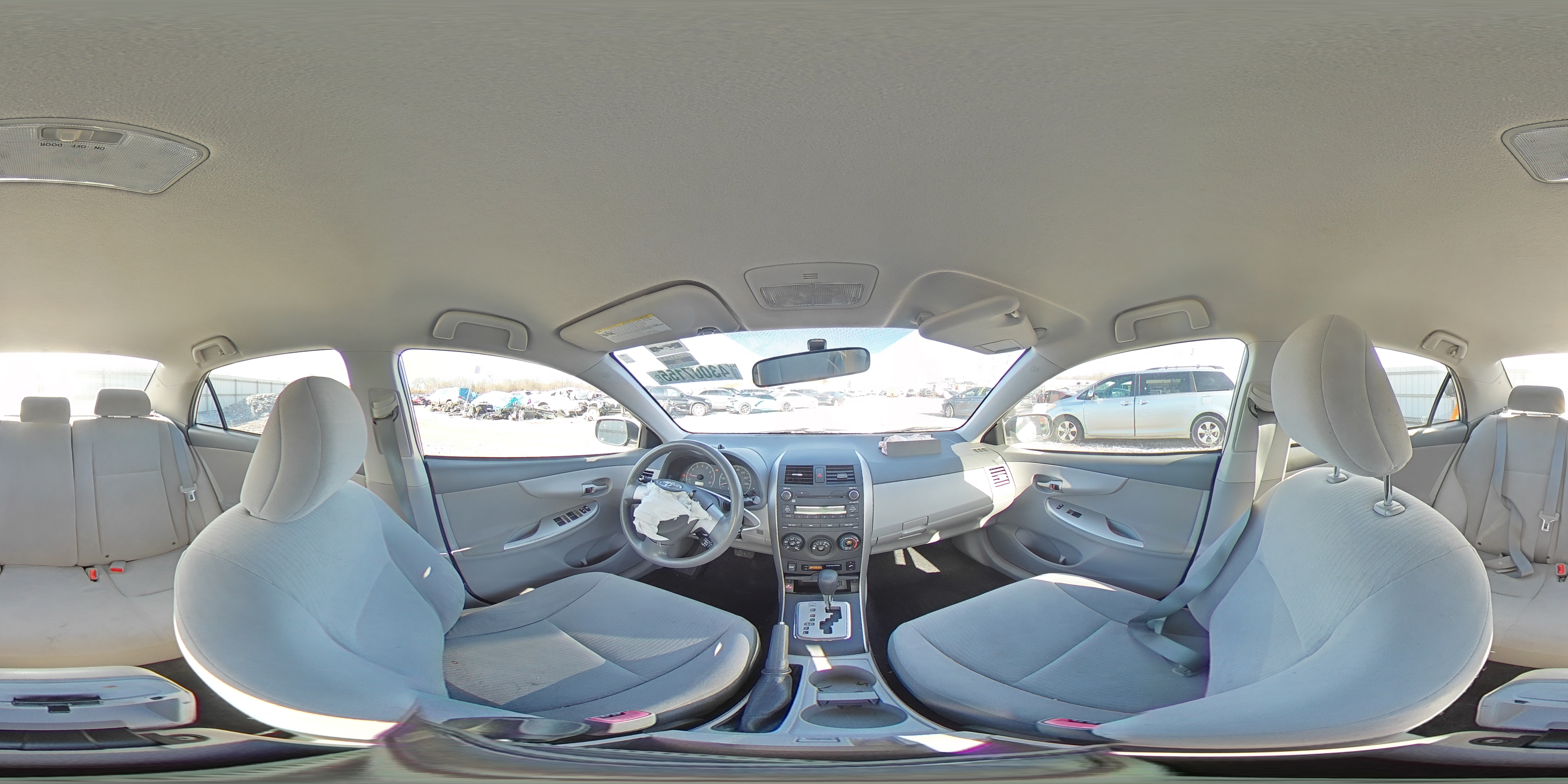2010 Toyota Corolla - Image 13