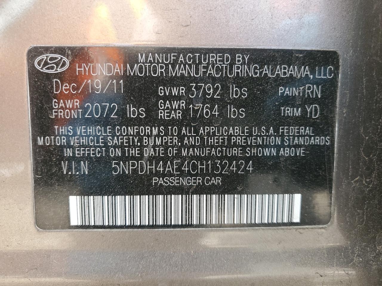 2012 Hyundai Elantra - Image 12