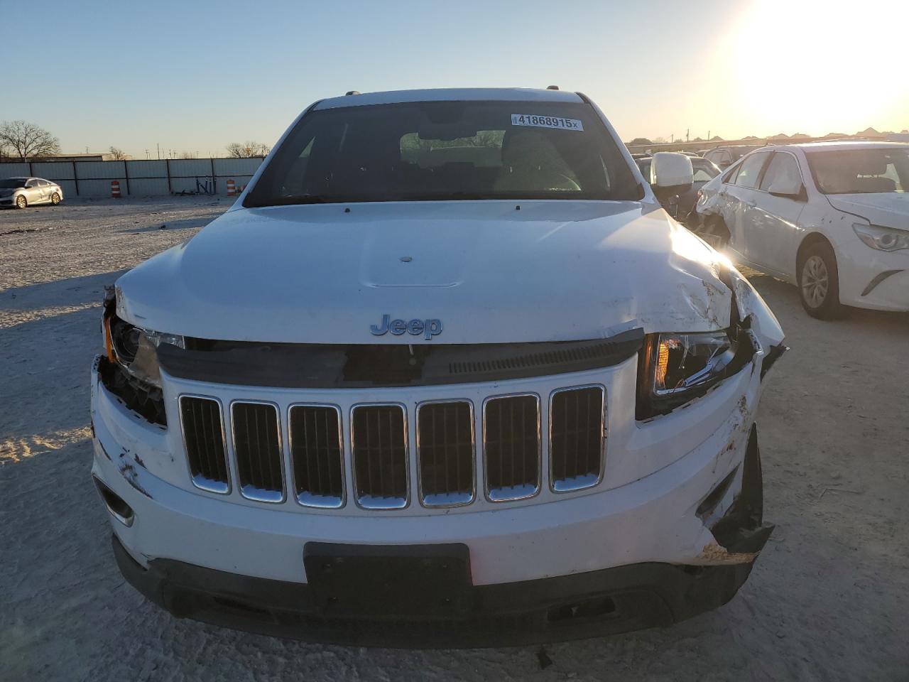 2016 Jeep Grand Cherokee - Image 5