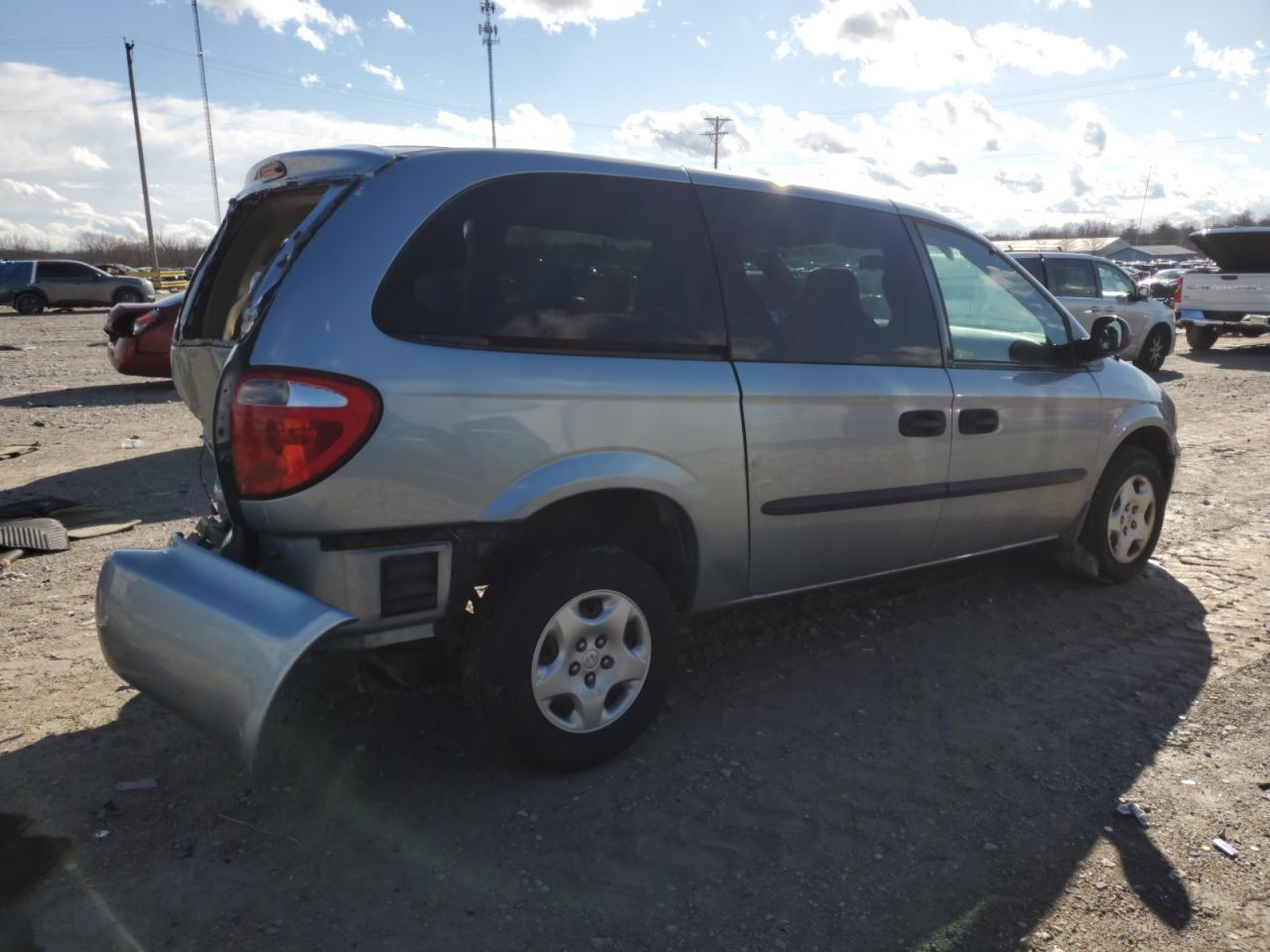 2003 Dodge Caravan - Image 3