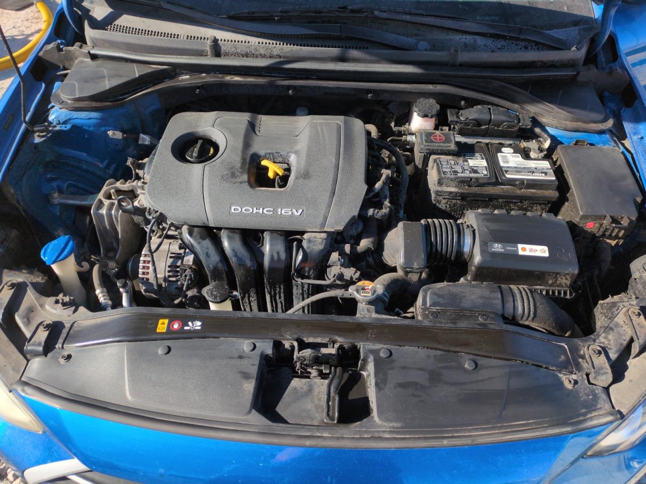 2018 Hyundai Elantra - Image 11