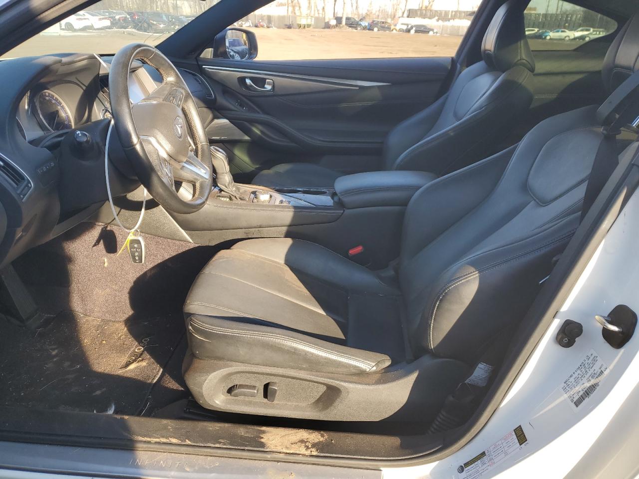2017 Infiniti Q60 - Image 7