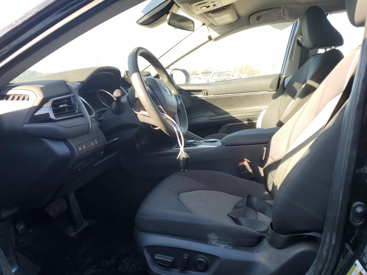 2021 Toyota Camry - Image 7
