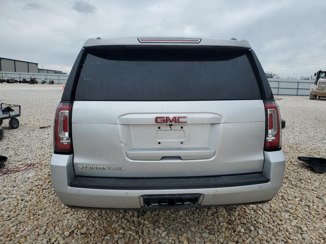 2018 GMC Yukon - Image 6