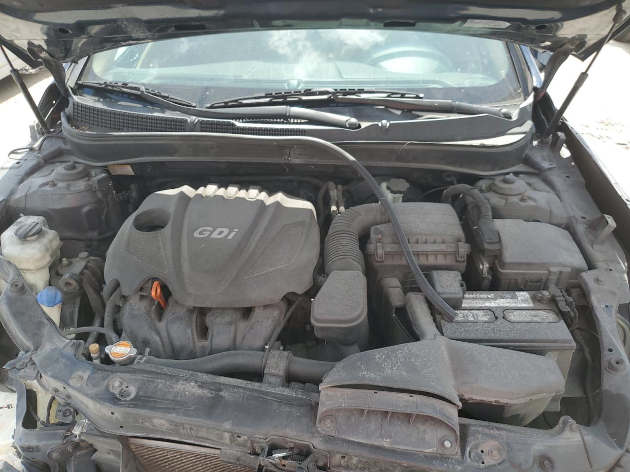 2013 Hyundai Sonata - Image 11