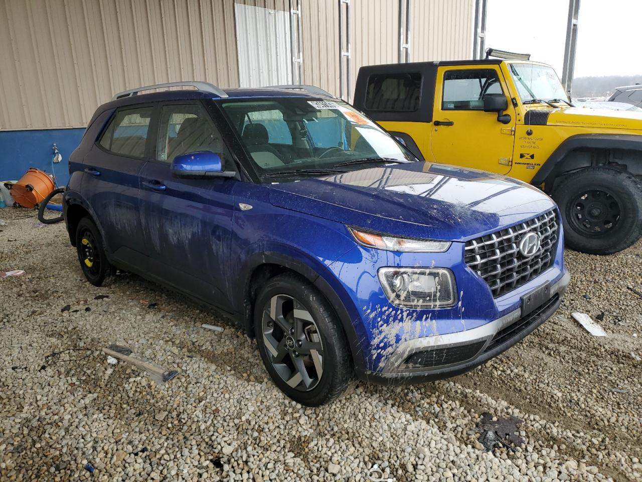 2021 Hyundai Venue - Image 4