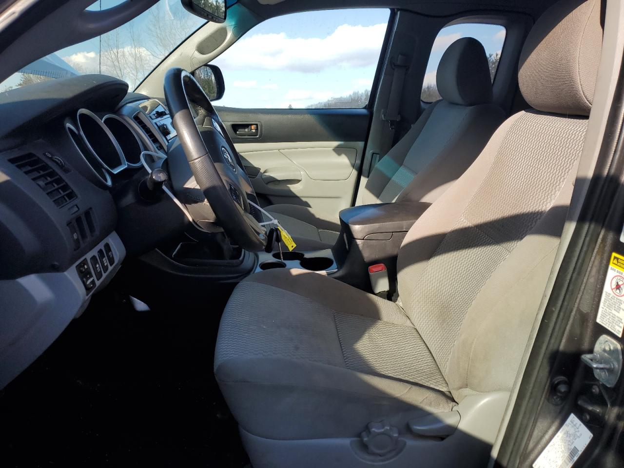 2012 Toyota Tacoma - Image 7