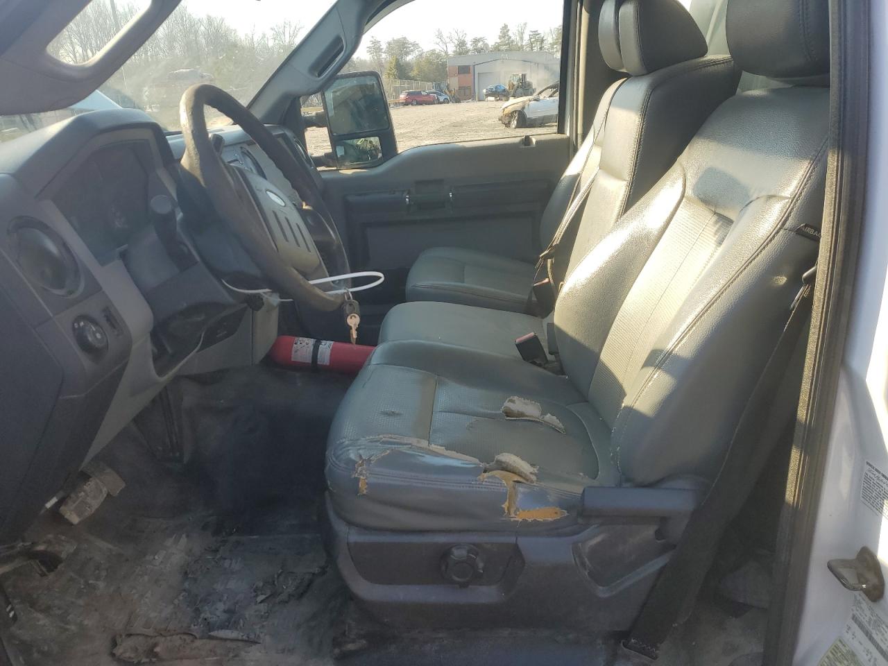 2015 Ford F350 - Image 7
