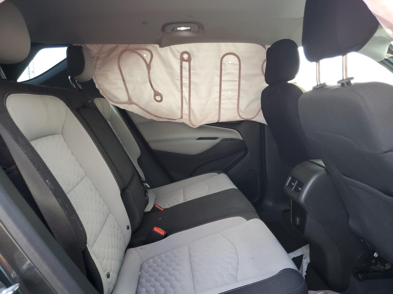 2018 Chevrolet Equinox - Image 11